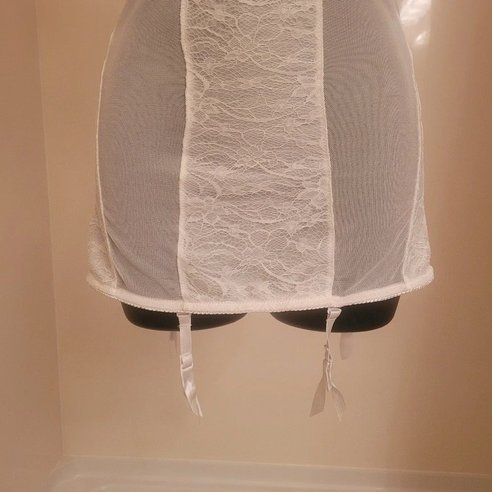 Vintage Cream Lace Mesh Corset Back Chemise Garter Slip Underwire Lingerie‎ - Picture 7 of 7